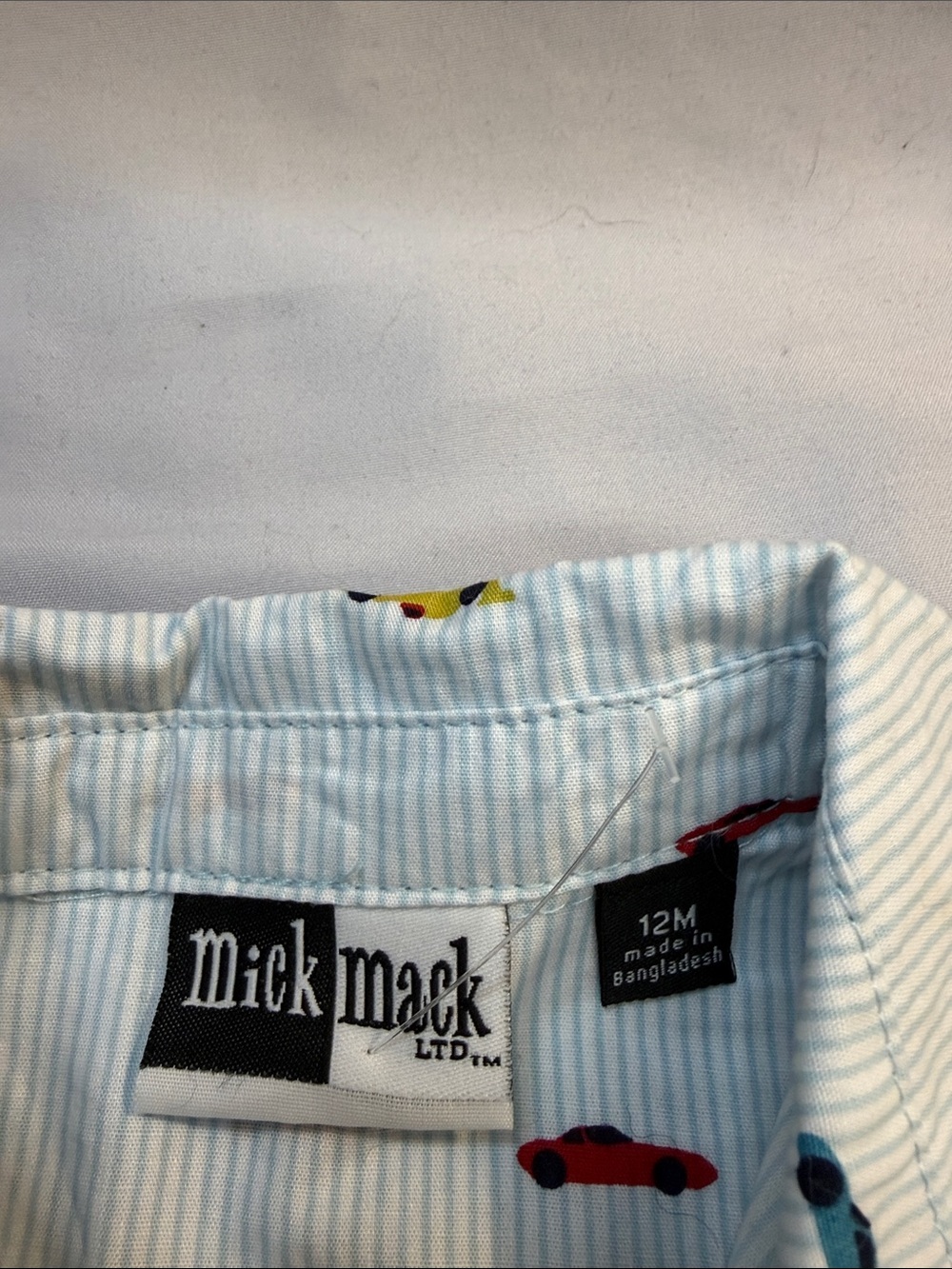 Mick Mack NWT Light Blue Short-Sleeve Button-Down Shirt with Car Print - Picture 2 of 2